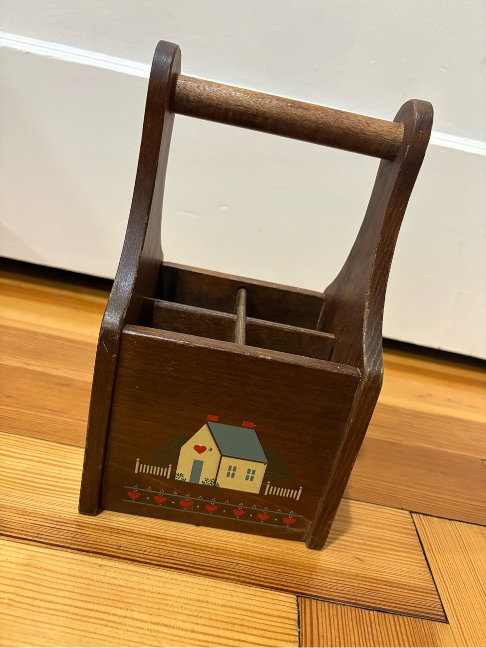 Wooden Caddy with Country House Motif - Brown, Vintage Decor